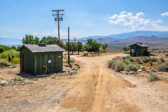 Pine Creek Village in Bishop, CA - Building Photo - Building Photo