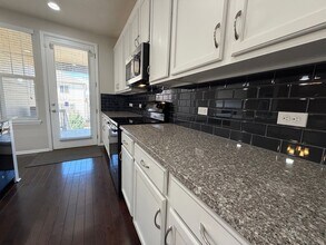 5015 S Wenatchee St in Aurora, CO - Building Photo - Building Photo