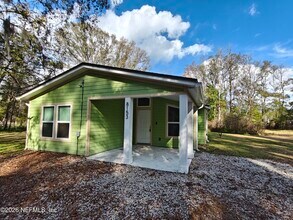 8153 Thrasher Ave in Jacksonville, FL - Building Photo - Building Photo