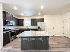 959 S Rupple Rd in Fayetteville, AR - Building Photo - Building Photo