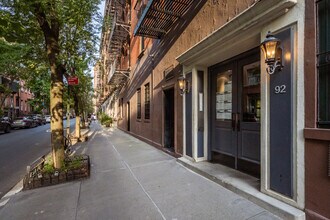 Horatio Arms in New York, NY - Building Photo - Building Photo