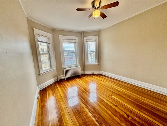 property at 25 Rowell St