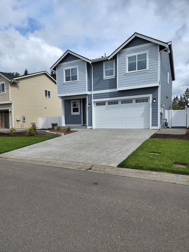property at 15710 View Dr Ct SE