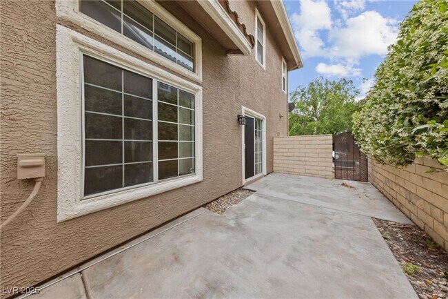 property at 9294 Horizon Vista Ln