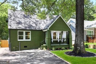 1961 Browns Mill Rd SE in Atlanta, GA - Building Photo