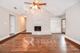 2207 Crooked Oak Ct in Arlington, TX - Building Photo - Building Photo