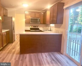 369 Minck Ave in Berlin Township, NJ - Building Photo - Building Photo
