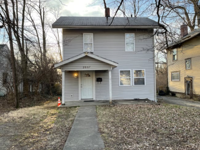 property at 2007 Victoria Ave