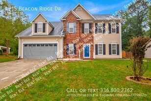 4215 Beacon Ridge Dr in High Point, NC - Building Photo