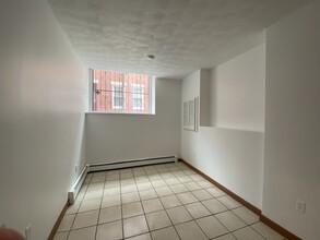 25 Hanover Ave, Unit 2 in Boston, MA - Building Photo - Building Photo