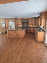 276 Quaker Rd in Pomona, NY - Building Photo - Building Photo