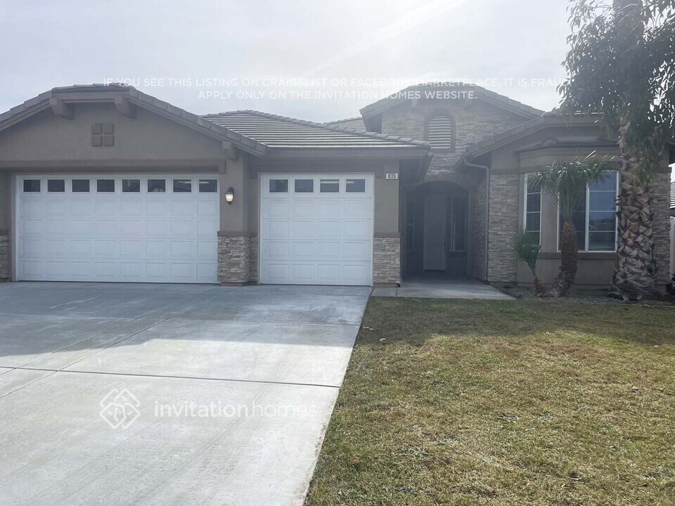 835 Brownie Way in Beaumont, CA - Building Photo