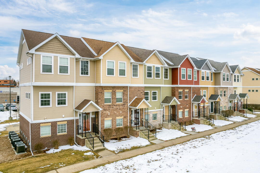 Midtown Heights in Des Moines, IA - Building Photo