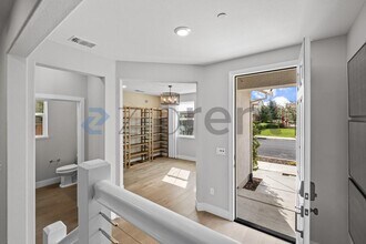 285 Bear Creek Dr in Brentwood, CA - Building Photo - Building Photo