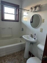 918 E 7th St, Unit First Floor in Bloomsburg, PA - Building Photo - Building Photo