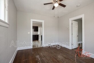 2086 W 104th St in Cleveland, OH - Building Photo - Building Photo