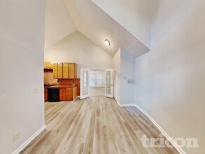 623 Lockhart Ct NE in Marietta, GA - Building Photo - Building Photo