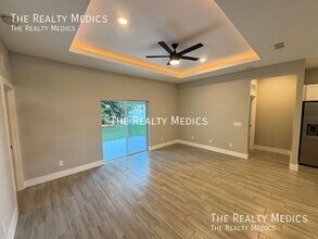 304 Big Sioux Ln in Kissimmee, FL - Building Photo - Building Photo