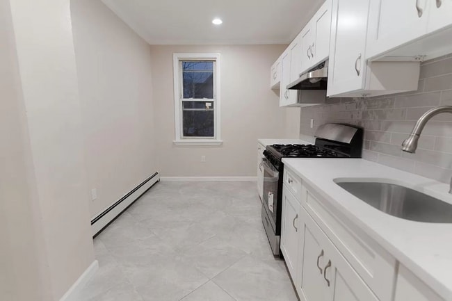 36 Holden St