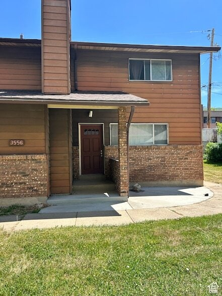 property at 3556 S Van Buren Ave