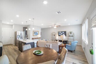 180 Waterside Rd in Buda, TX - Building Photo - Building Photo