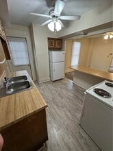 506 S Walnut St, Unit Apt B in Springfield, IL - Building Photo - Building Photo