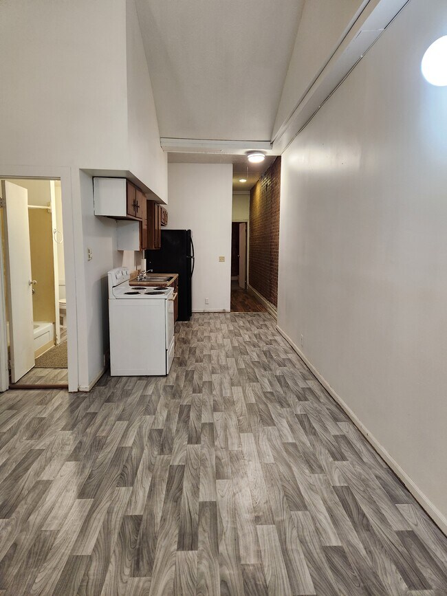 35 Main St Rentals in Brockport, NY