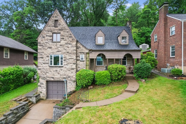 property at 840 Neely Heights Ave