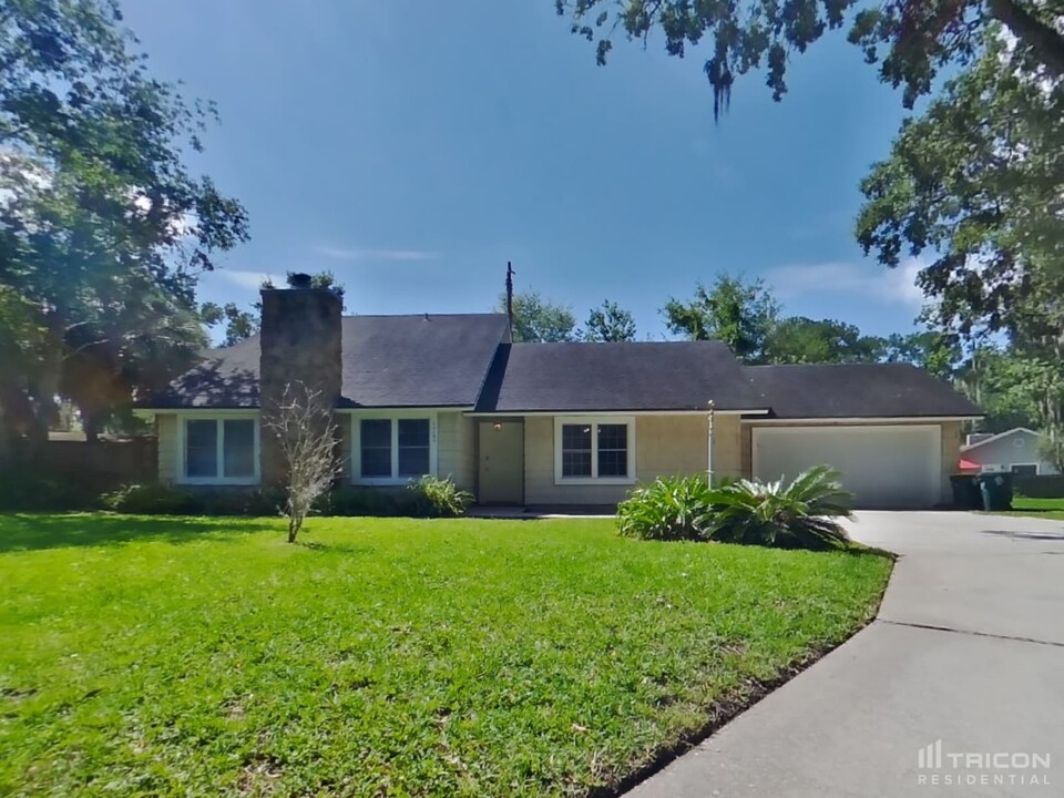 13105 Rivergate Ln in Jacksonville, FL - Building Photo