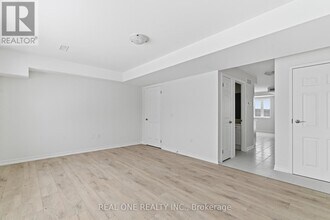 85 Mullin Dr in Guelph, ON - Building Photo - Building Photo