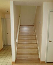 614 Countryside Dr in Vacaville, CA - Building Photo - Building Photo