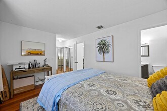 15 Vía De Casas Sur in Boynton Beach, FL - Foto de edificio - Building Photo