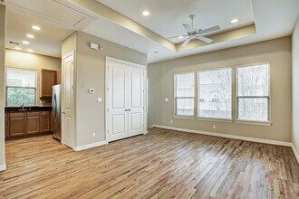 3824 Center Plaza Dr in Houston, TX - Building Photo - Building Photo