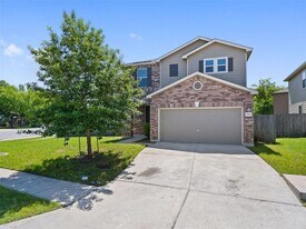 7633 Rio Pass in Austin, TX - Building Photo