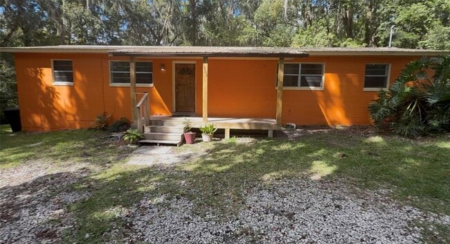 property at 1403 SE 1st St