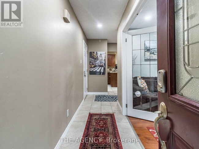 29 Culpepper Dr in Waterloo, ON - Building Photo - Building Photo