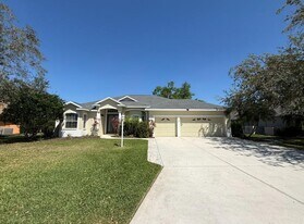 6331 Yellow Wood Pl in Sarasota, FL - Building Photo
