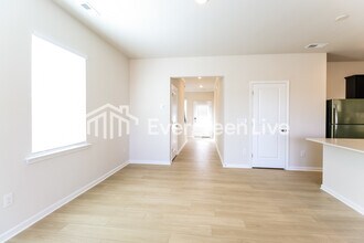 1635 Swallow Tail Dr in Belmont, NC - Building Photo - Building Photo