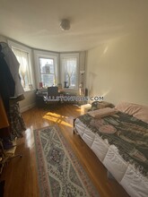 1197 Commonwealth Ave in Boston, MA - Building Photo - Building Photo