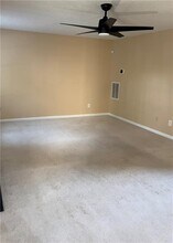 1576 Rogers Crossing Dr in Lithonia, GA - Building Photo - Building Photo