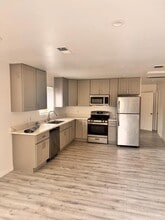 5105 Bellvale Ave in San Diego, CA - Building Photo - Building Photo
