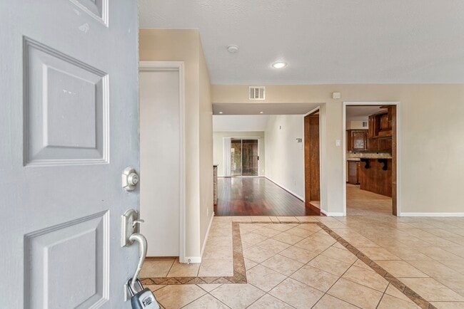 property at 3218 Freshmeadows Dr