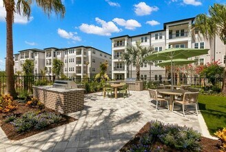 1310 Ridge View Dr, Unit C1 in Davenport, FL - Building Photo - Building Photo