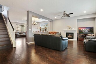 1342 Windsong Dr in Tracy, CA - Building Photo - Building Photo