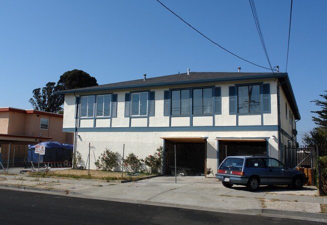 1341 Garvin Ave in Richmond, CA - Foto de edificio - Building Photo