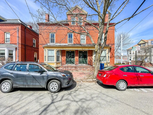 3 Grant St, Unit 2