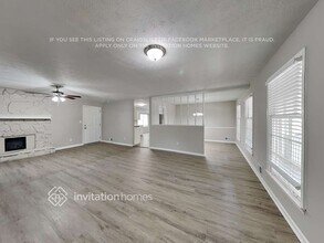 6411 Edenfield Dr in Lithonia, GA - Foto de edificio - Building Photo