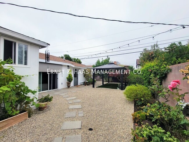 property at 2016 W 146th Pl