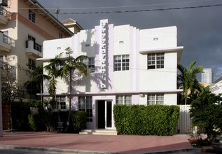 Brooklyn in Miami Beach, FL - Building Photo - Building Photo