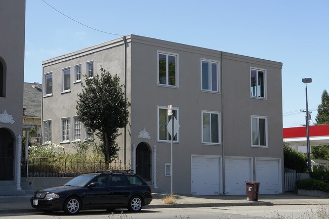 4536 Park Blvd in Oakland, CA - Building Photo - Building Photo